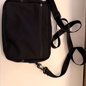 Tim Bihn Side Hustle Crossbody